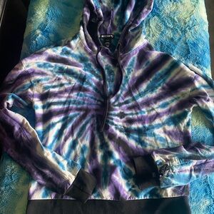 Hot Topic Purple and Blue Tie-Dye Hoodie size small